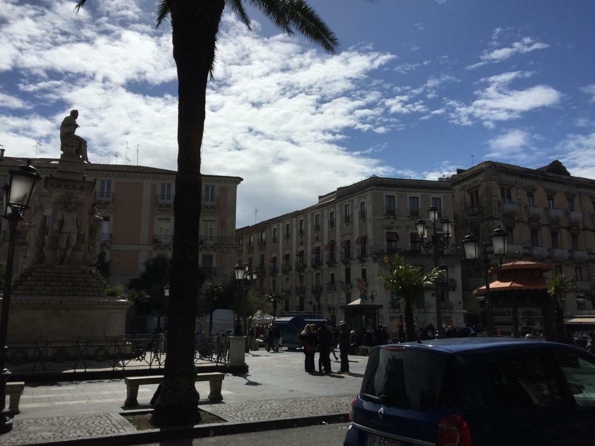 The Artist'S Home Catania Centro Экстерьер фото