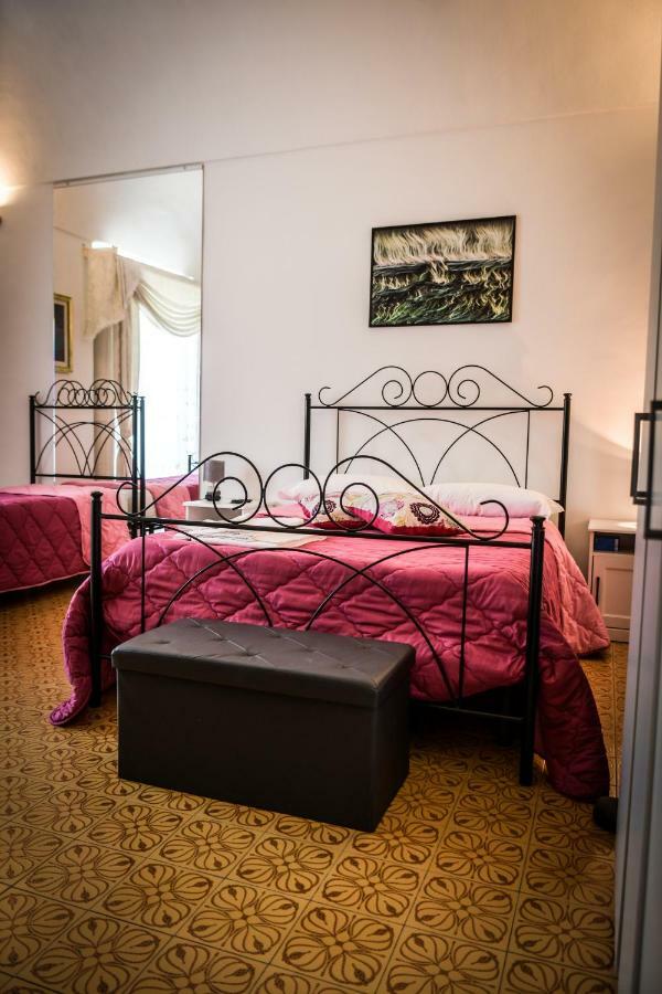 The Artist'S Home Catania Centro Экстерьер фото